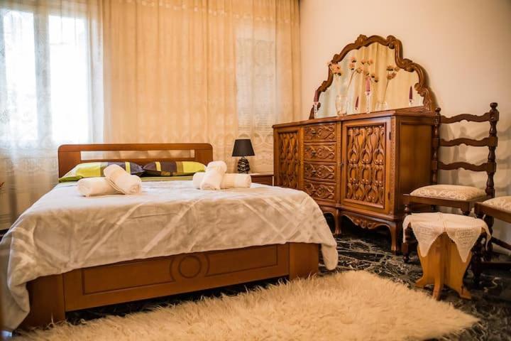 קאלאבאקה Traditional Antique Deco House מראה חיצוני תמונה