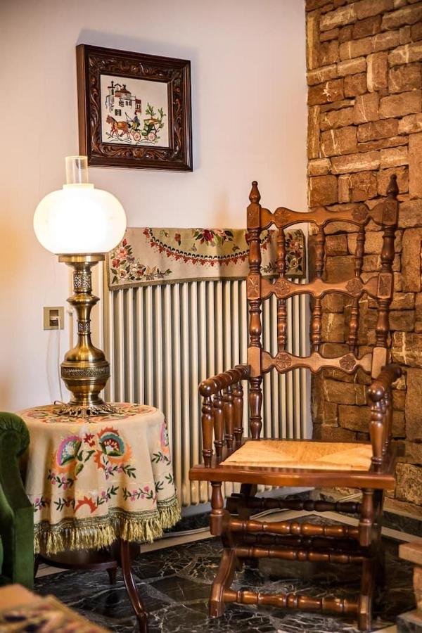 קאלאבאקה Traditional Antique Deco House מראה חיצוני תמונה